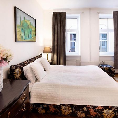 Old Riga Vagnera Quiet Apartment ภายนอก รูปภาพ