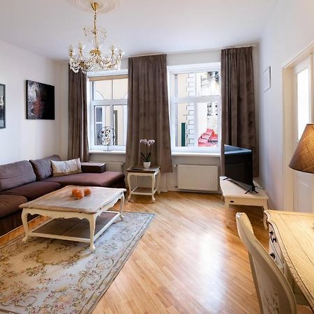 Old Riga Vagnera Quiet Apartment ภายนอก รูปภาพ