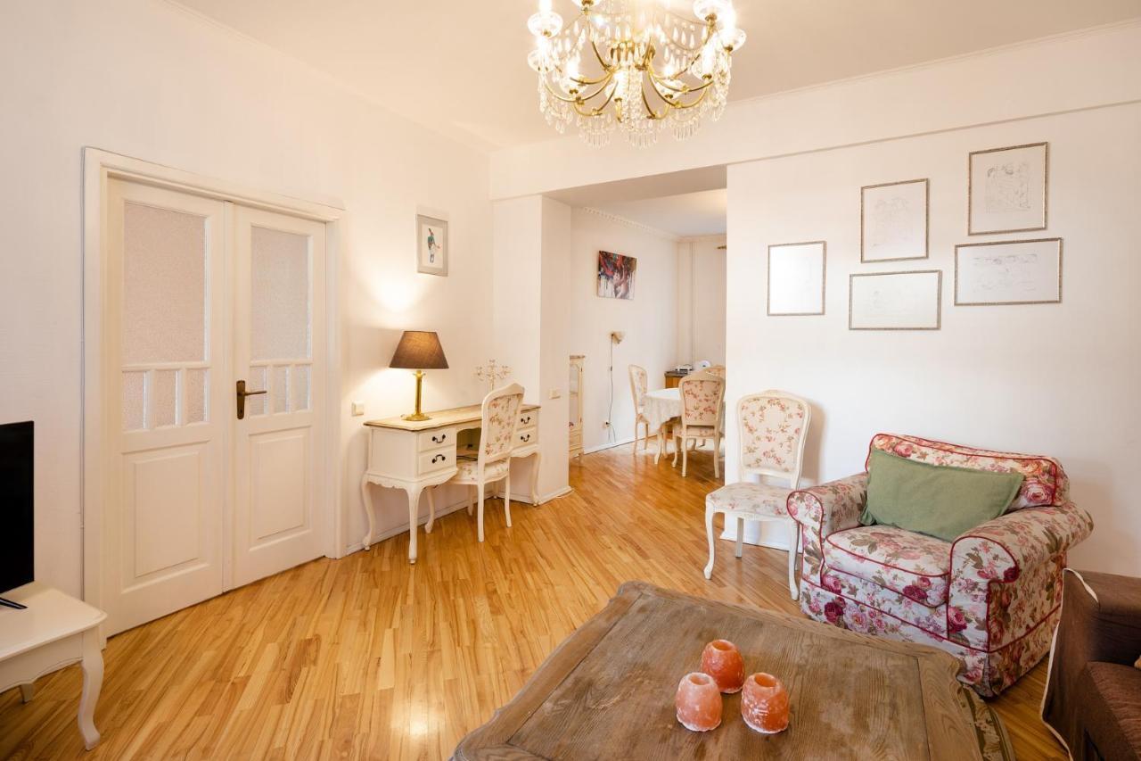 Old Riga Vagnera Quiet Apartment ภายนอก รูปภาพ