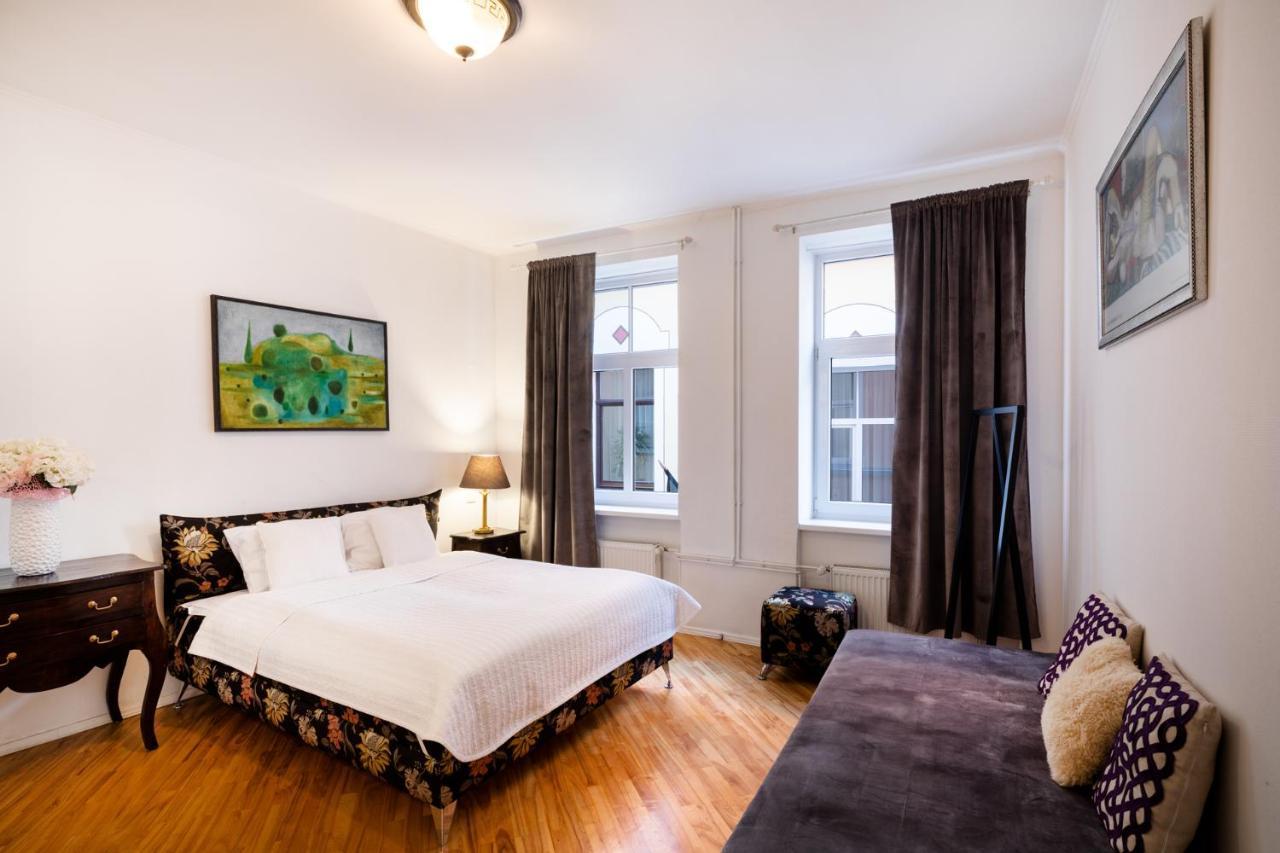 Old Riga Vagnera Quiet Apartment ภายนอก รูปภาพ
